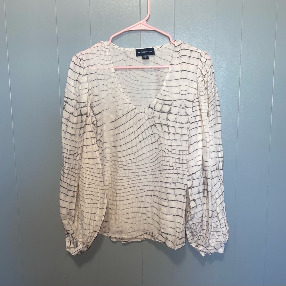 NWT Fifteen Twenty Puff Blouson Sleeve Snake Print Blouse Size Small
